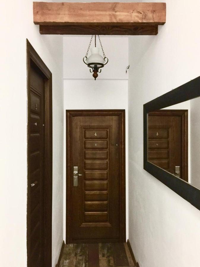 Downtown Hostel Brašov Exteriér fotografie