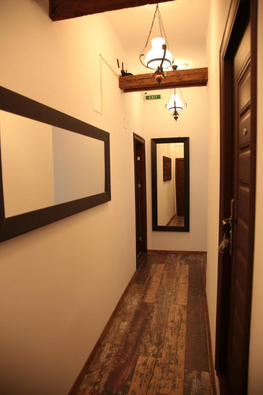 Downtown Hostel Brašov Exteriér fotografie