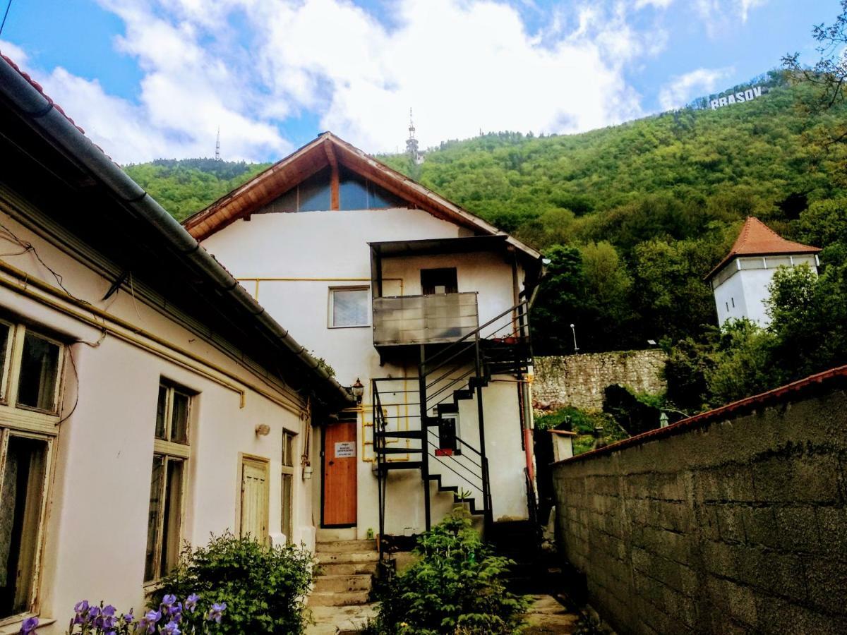 Downtown Hostel Brašov Exteriér fotografie